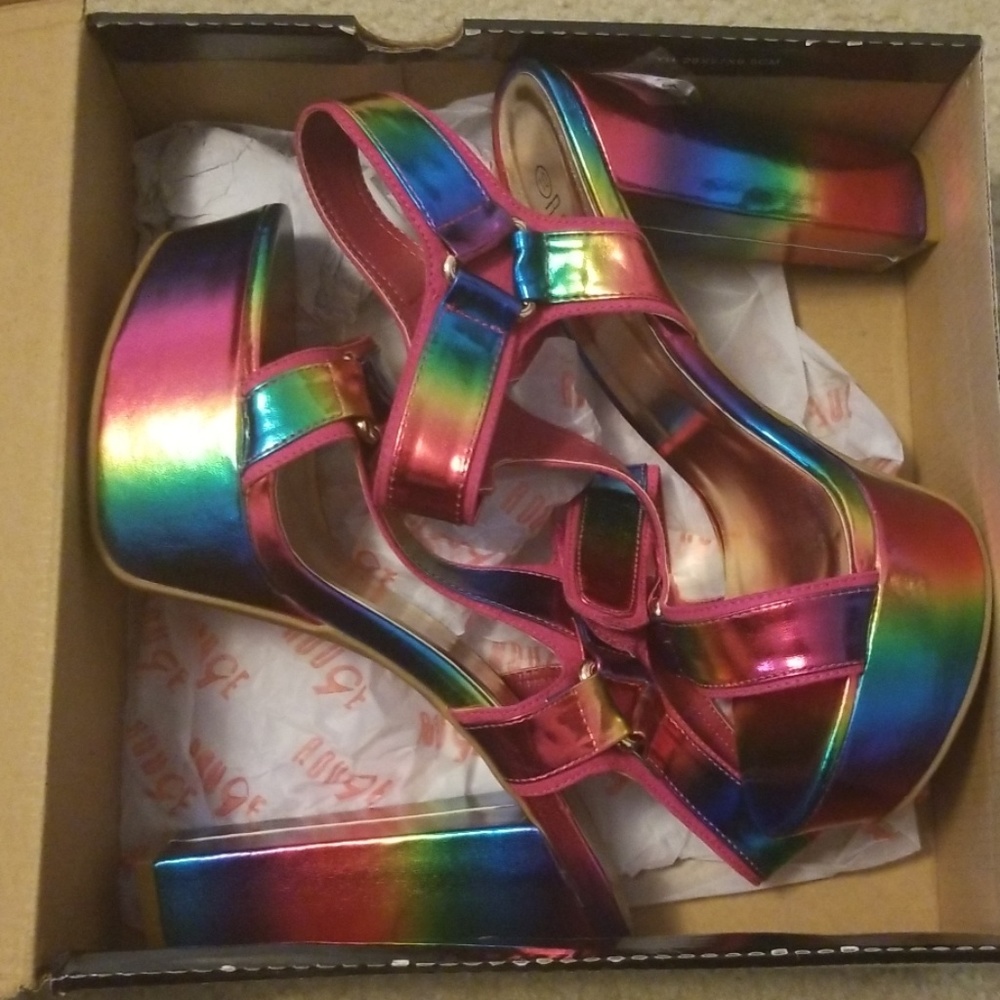 Rainbow platform heel s
